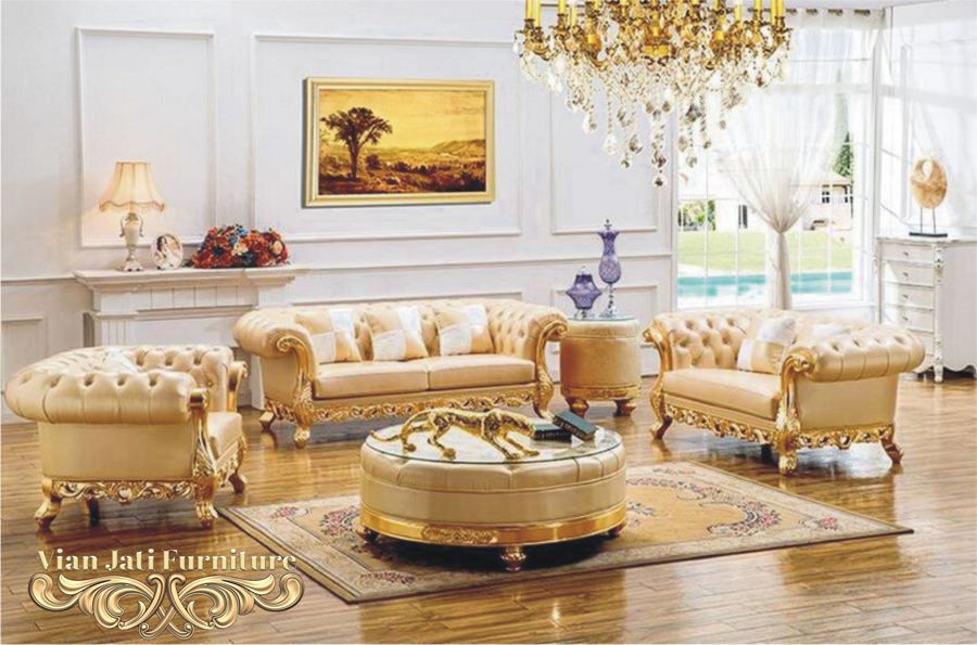Kursi Tamu Cat Emas Ukir Klasik, kursi tamu ukir mewah cat emas, kursi tamu mewah ukiran emas, kursi tamu jati warna emas, kursi tamu mewah kayyu jati emas