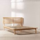 Tempat Tidur Anyaman Rotan